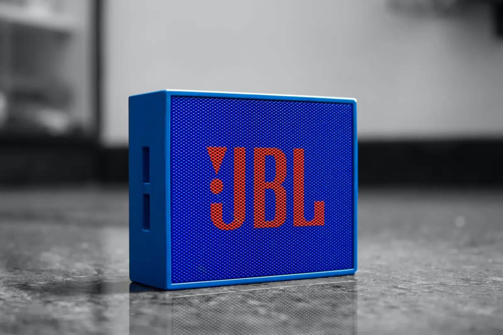 Student JBL speaker bought with discount